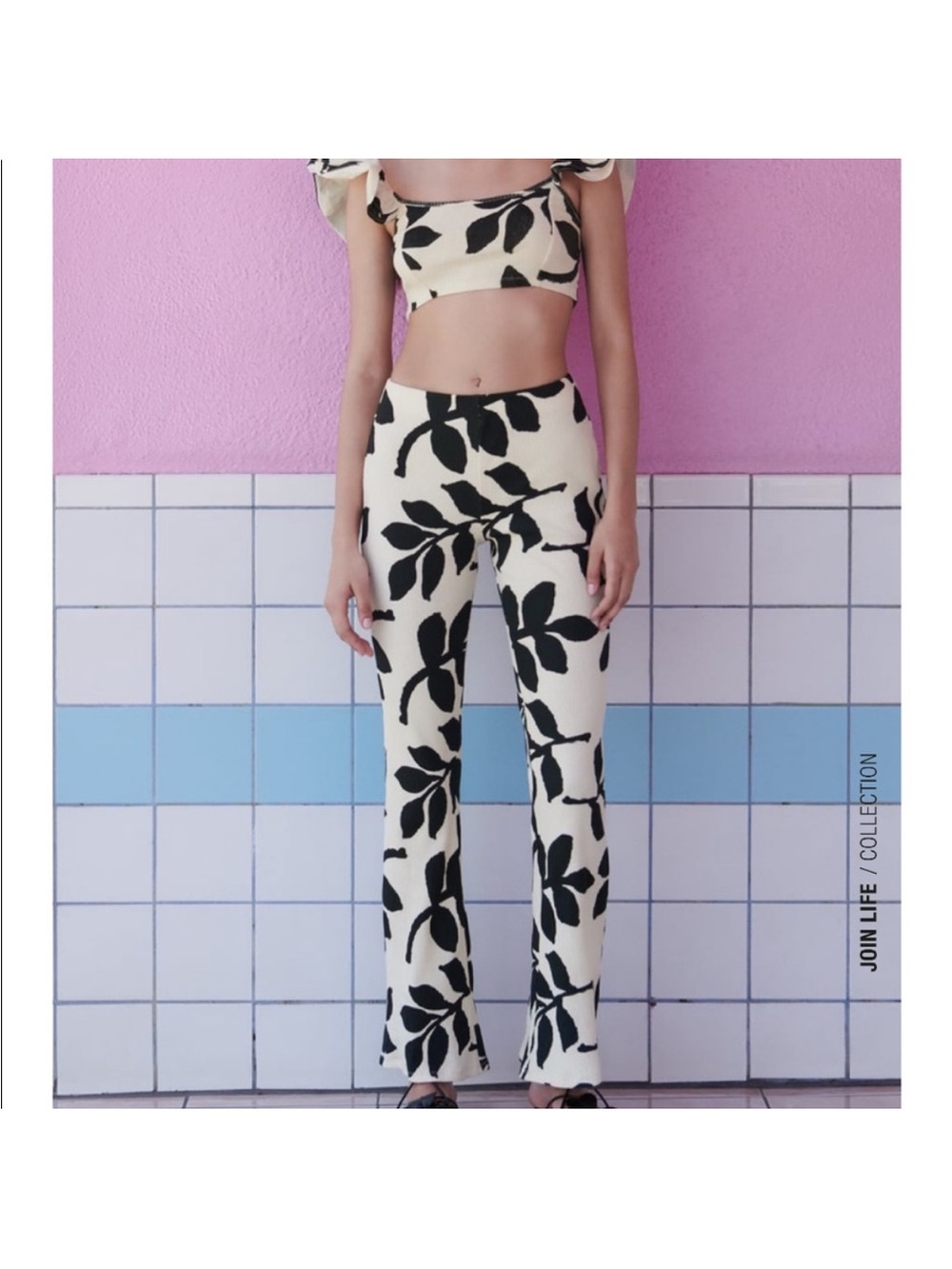 Zara Cream Wide-Leg Pants with Black Floral Print